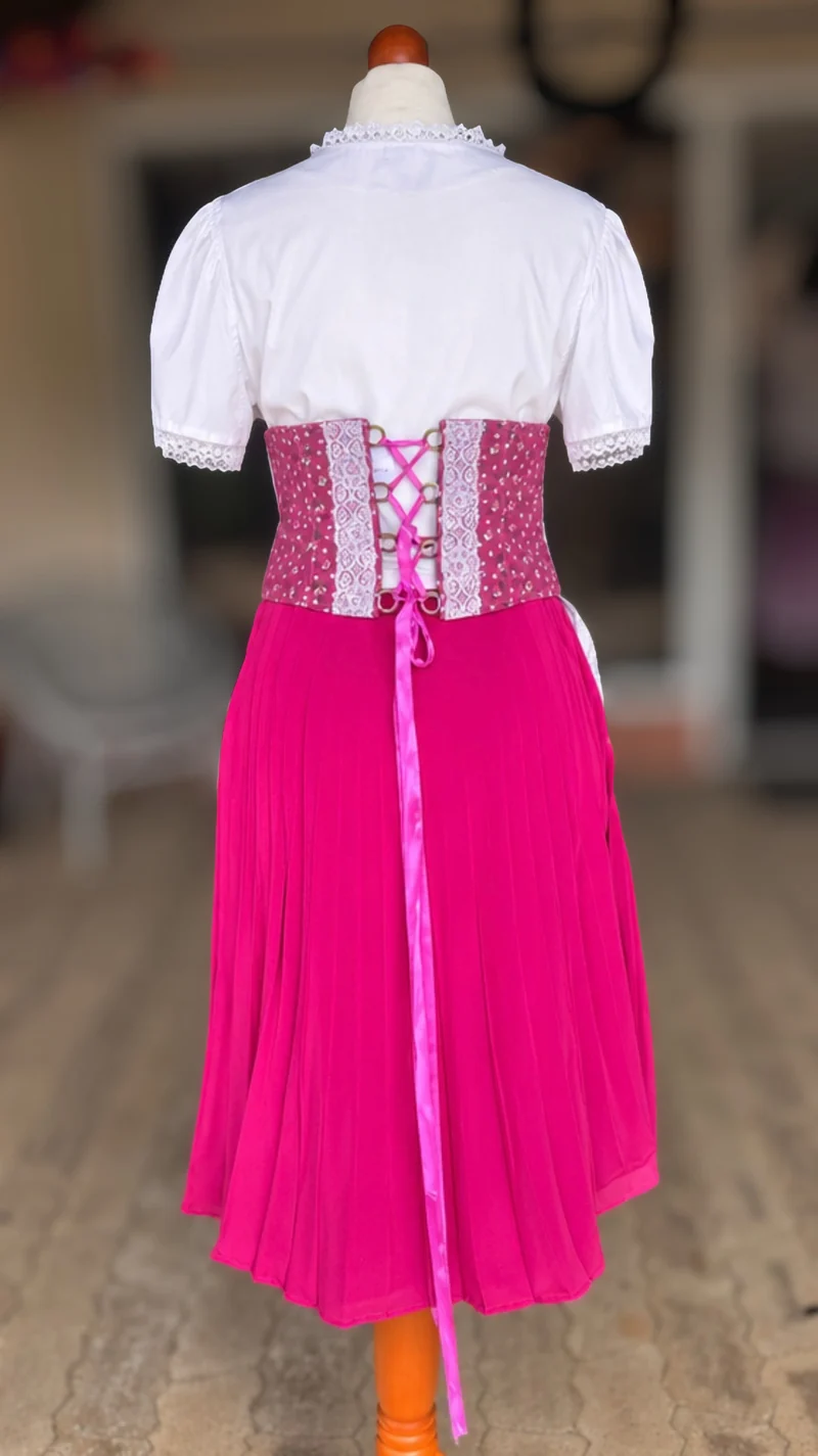 Tian von Tastique Dirndl, 4-Teiler Mieder, Rock, Schürze, pink, Gr. 38 Unikat