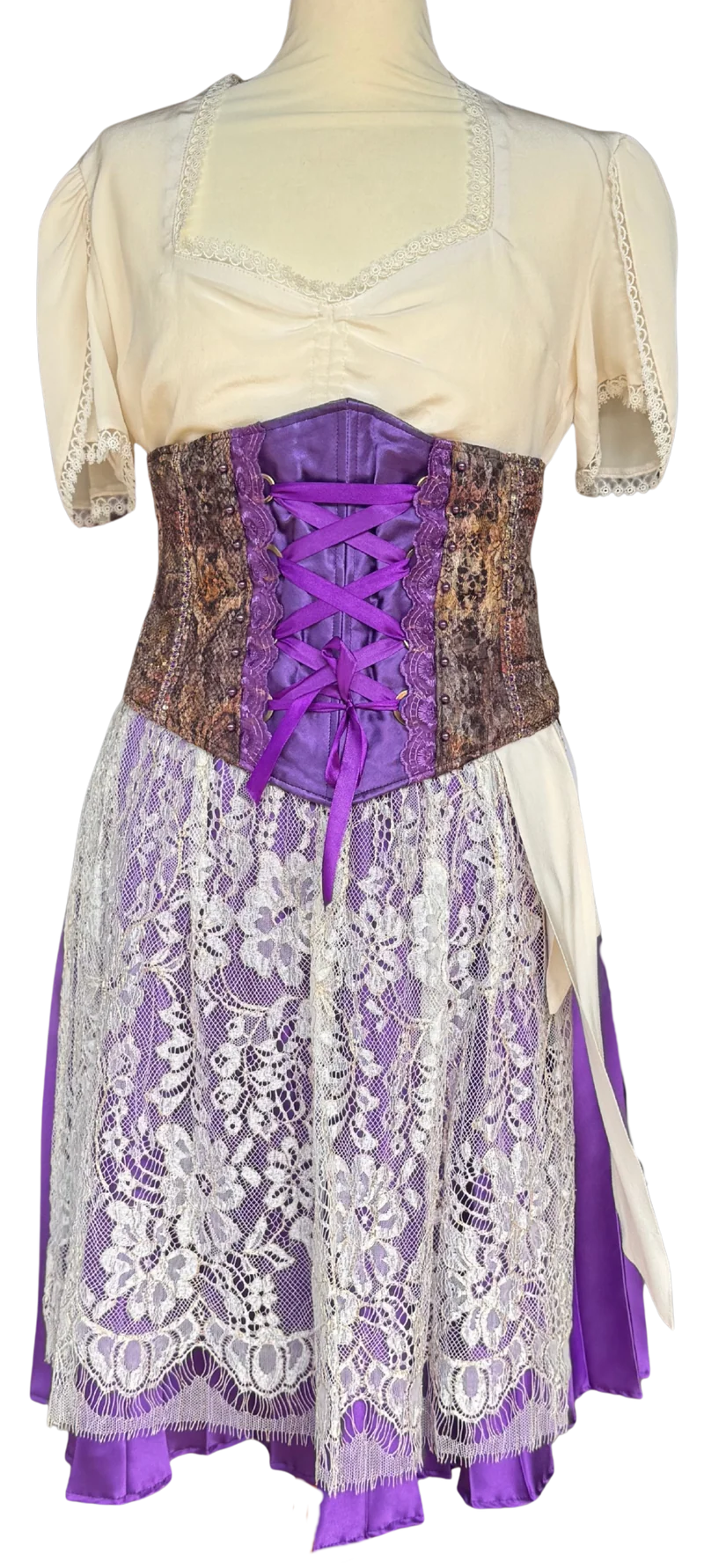 Tian von Tastique Dirndl, 4-Teiler Mieder, Rock, Schürze, lila, Gr. 38 Unikat