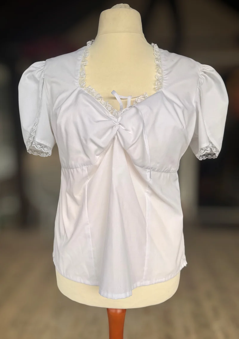 Tian von Tastique Dirndl, 4-Teiler Mieder, Rock, Schürze, Gr. 44 Unikat