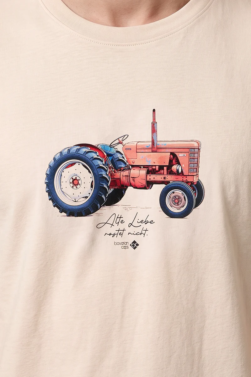 Herren T-Shirt 'Alte Liebe' mit Traktormotiv - altweiß