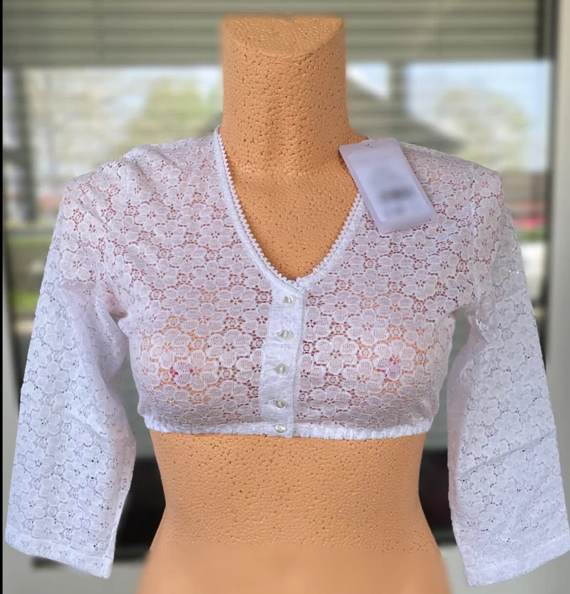 Dirndlbluse Nina von C., Sabine, weiß, 3/4 Arm, V-Ausschnitt