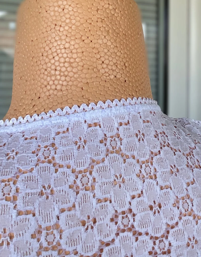 Dirndlbluse Nina von C., Sabine, weiß, 3/4 Arm, V-Ausschnitt