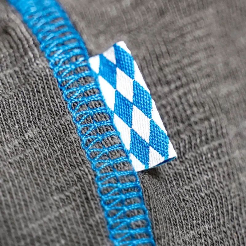 Herrenshirt, Trachten Shirt, Bayern, Wappen, grau
