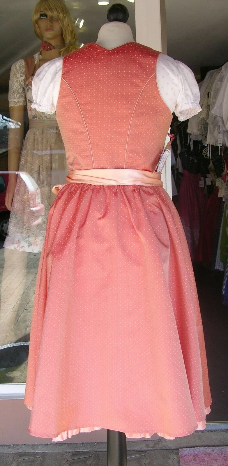 Dirndl Trentini, Lachs, Spitze, Midi 70 cm, Brautdirndl, Gr. 38
