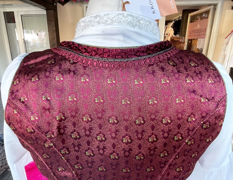 Dirndl Krüger Madl, Helmina, Midi 60 cm, Rost, Grün, Gr. 42