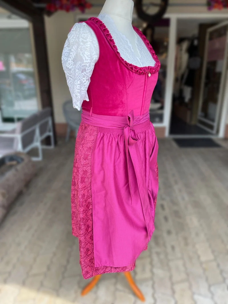 Dirndl Alpenfee, Zazu, Samt pink 75 cm, Große Größen