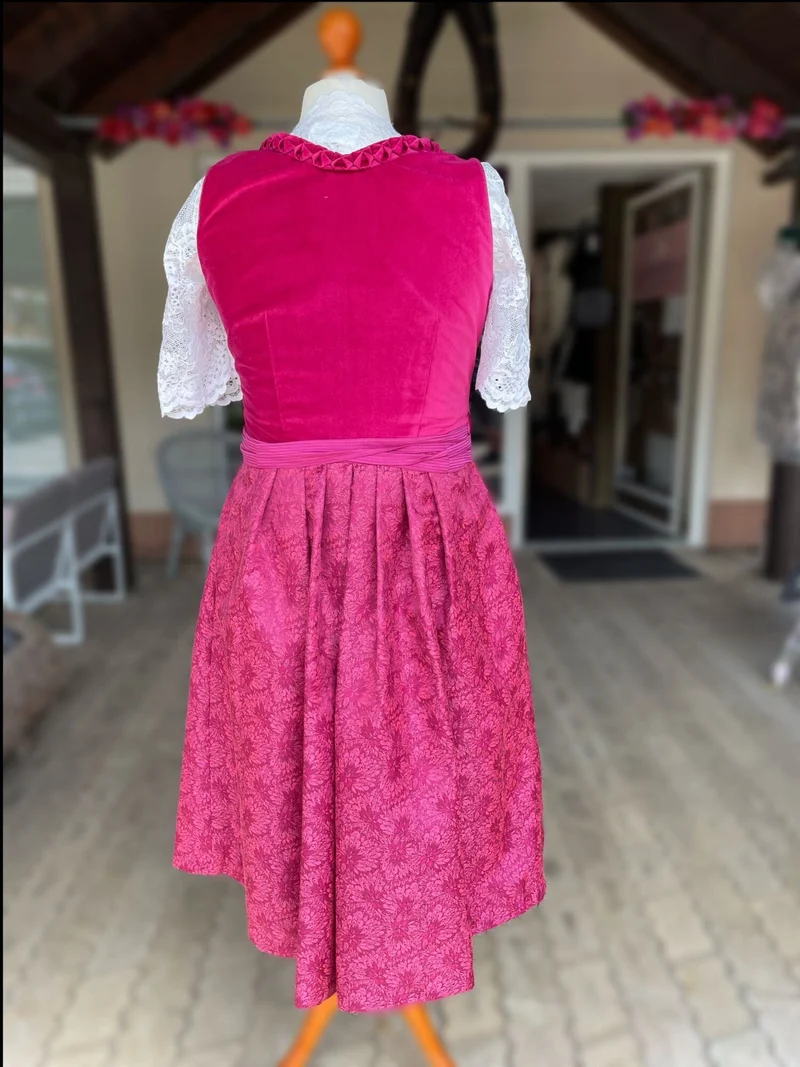 Dirndl Alpenfee, Zazu, Samt pink 75 cm, Große Größen