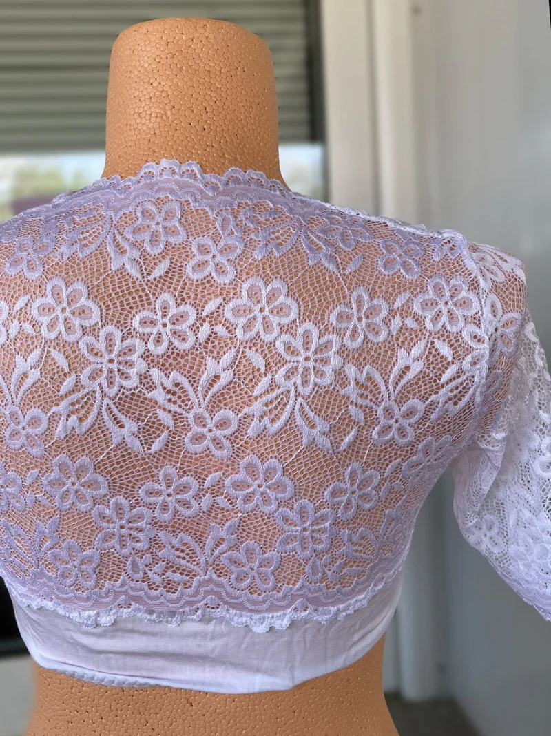 Dirndlbluse Nina von C., Andrea, Spitze, weiß, halbarm, Zugband