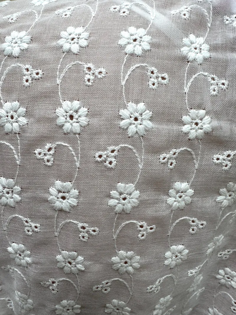 Dirndlbluse Krüger Madl, Signe, V-Ausschnitt, Spitze