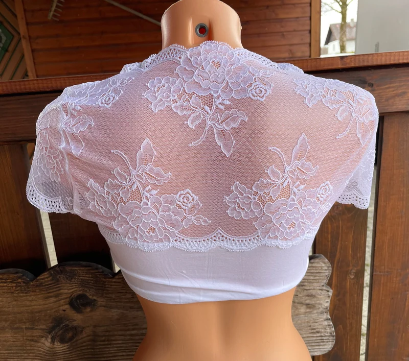 Dirndlbluse Nina von C., Sybille, weiß, kurzarm, Blüten