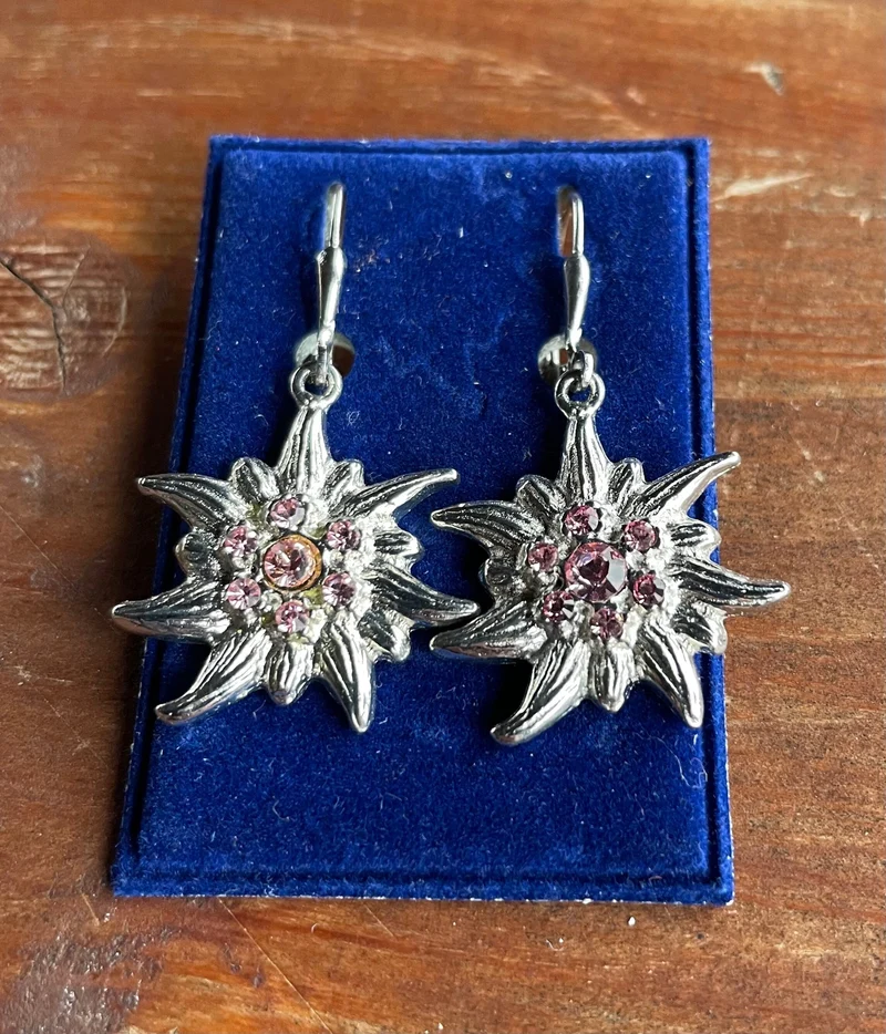 Trachten Ohrringe, Ohrhänger Edelweiß, Swarovski verschiedene Farben