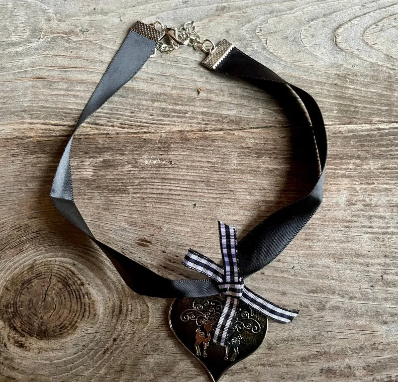 Trachten Kette Kropfband, Krüger, Satin Herz,versch. Farben