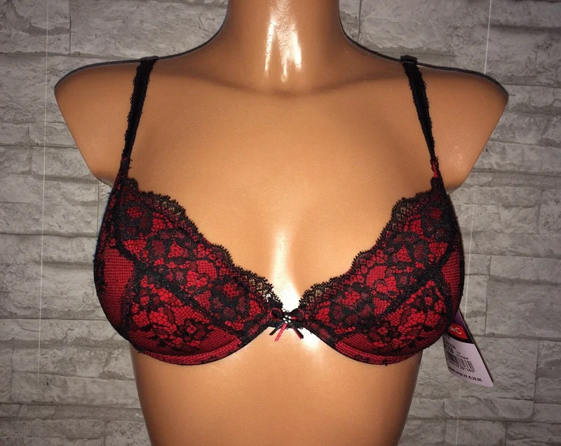 Schalen BH, Nina von C., rot, schwarz, Spitze, Push up, 85 B