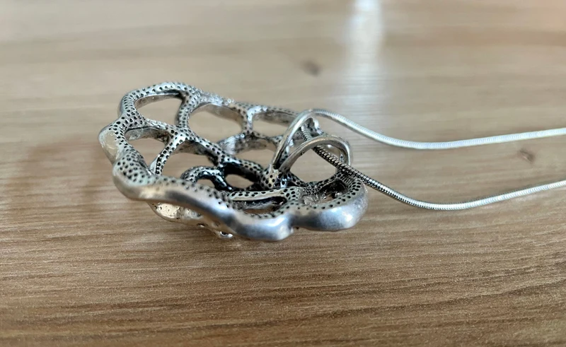 Trachten Kette mit großem Rosenanhänger Vintage
