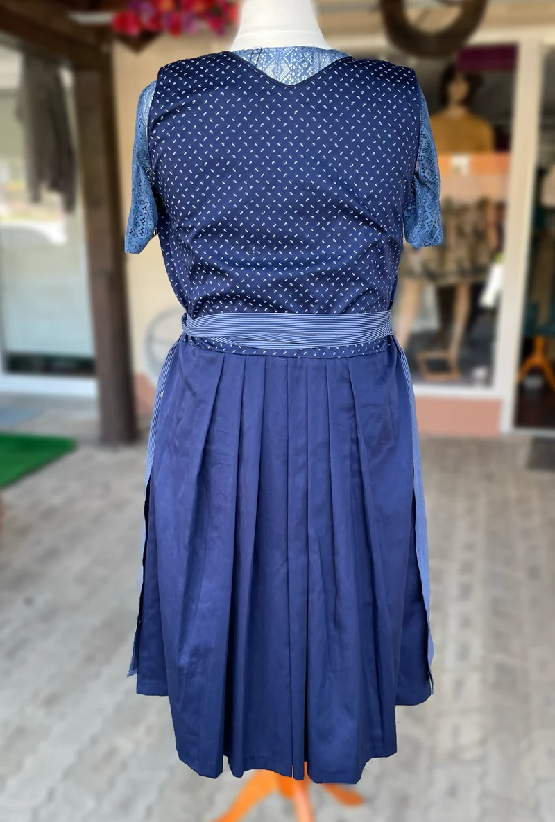 Dirndl Alpenfee, Elisa dunkelblau 70 cm, Große Größen, Gr. 56