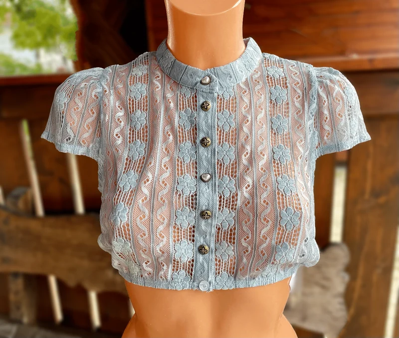 Dirndlbluse Krüger Madl, Lavina, hell blau, hochgeschlossen