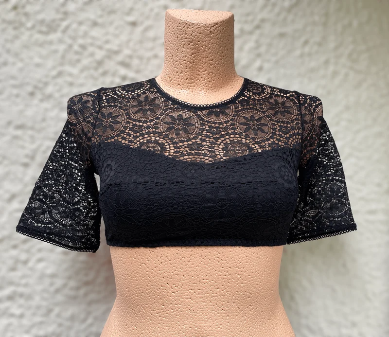 Dirndlbluse Nina von C., Miriam, schwarz, halbarm, hochgeschlossen, Blüten