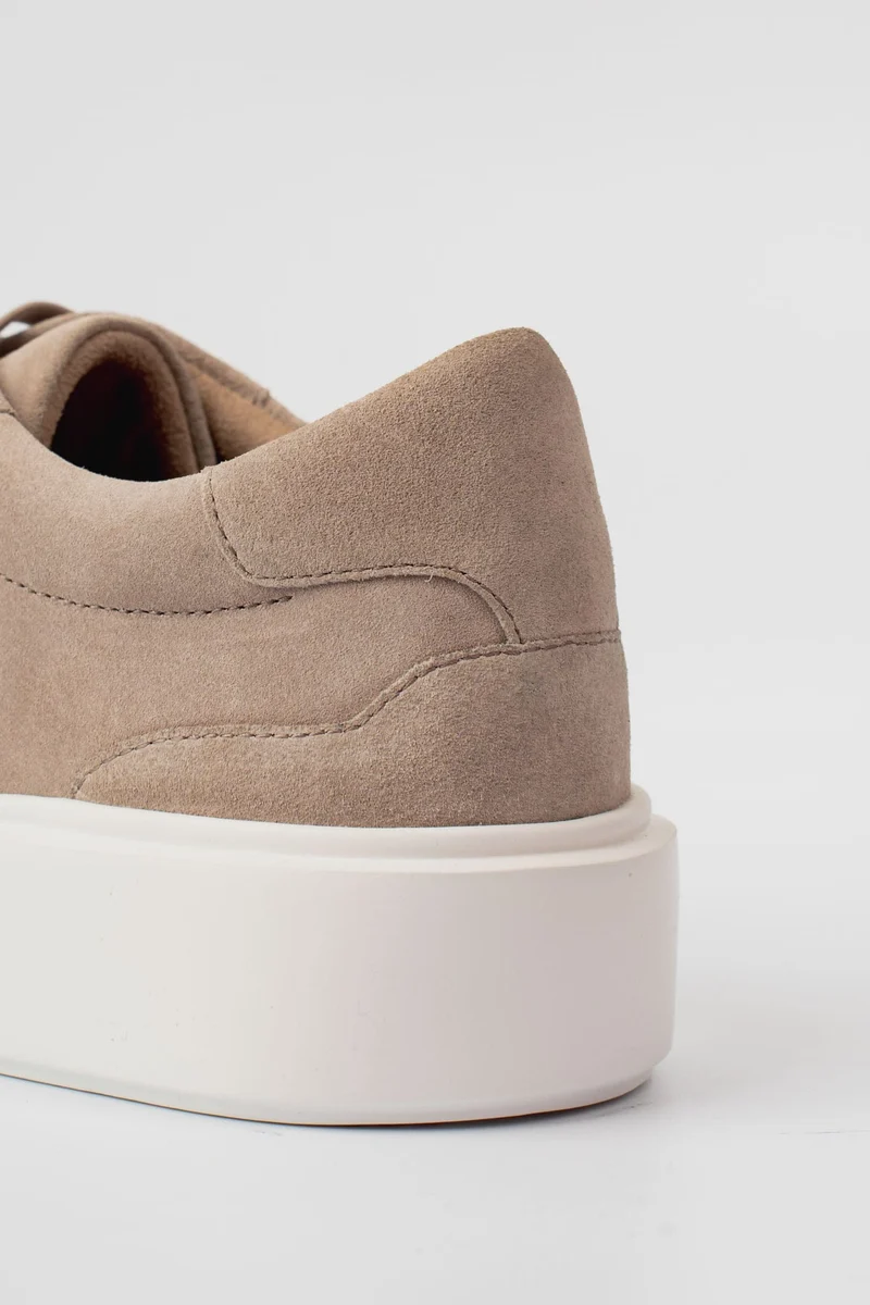 SUEDE TRAINER - BEIGE