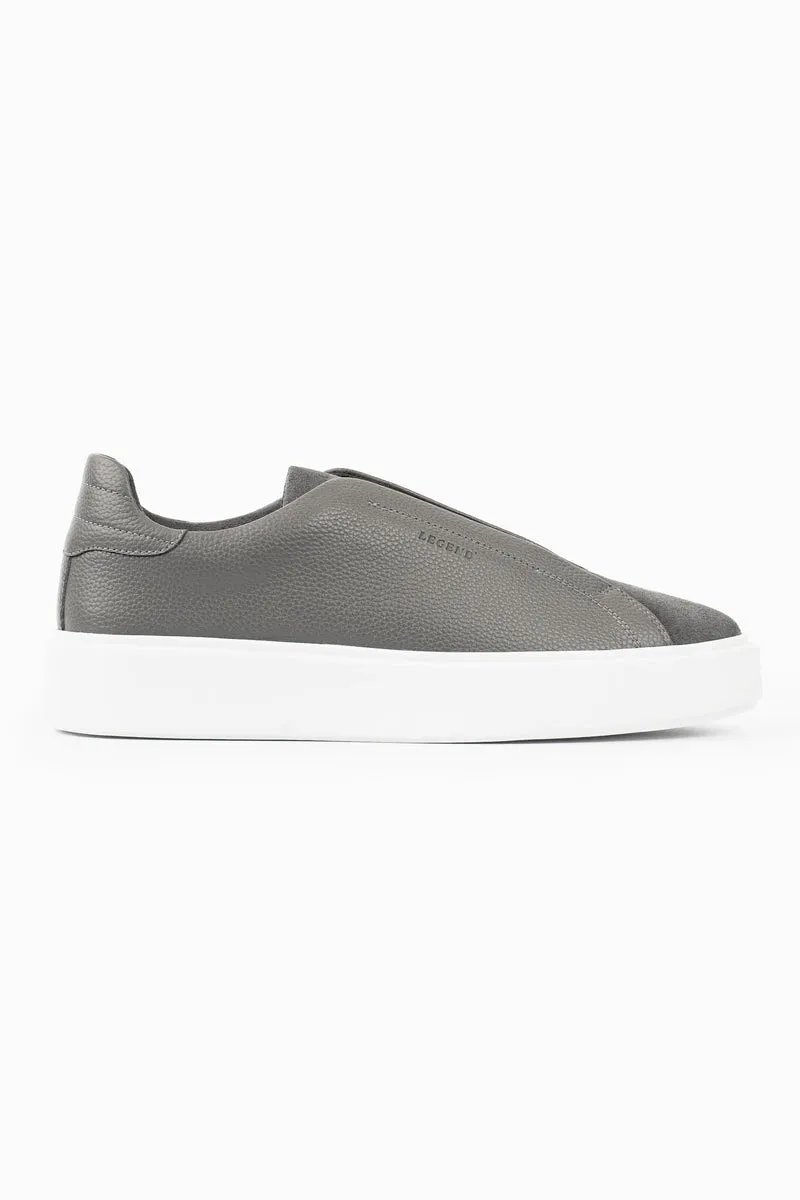 VELORA TRAINER - GREY