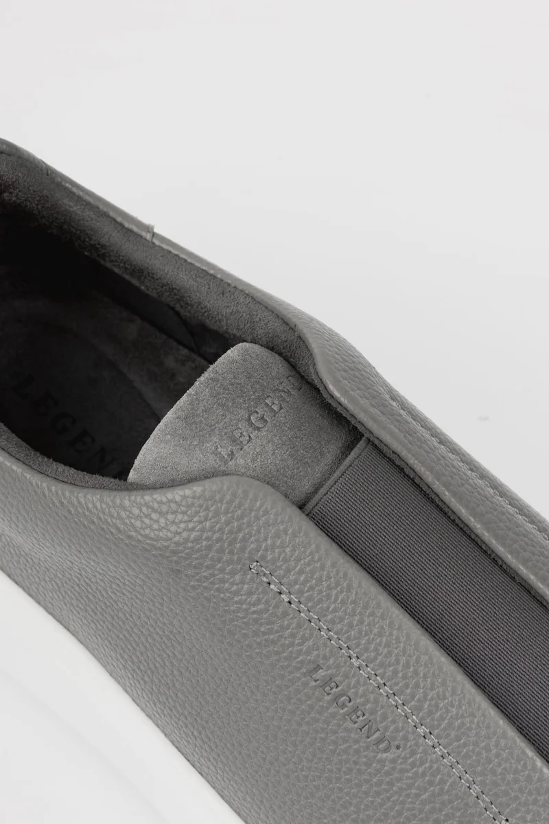 VELORA TRAINER - GREY