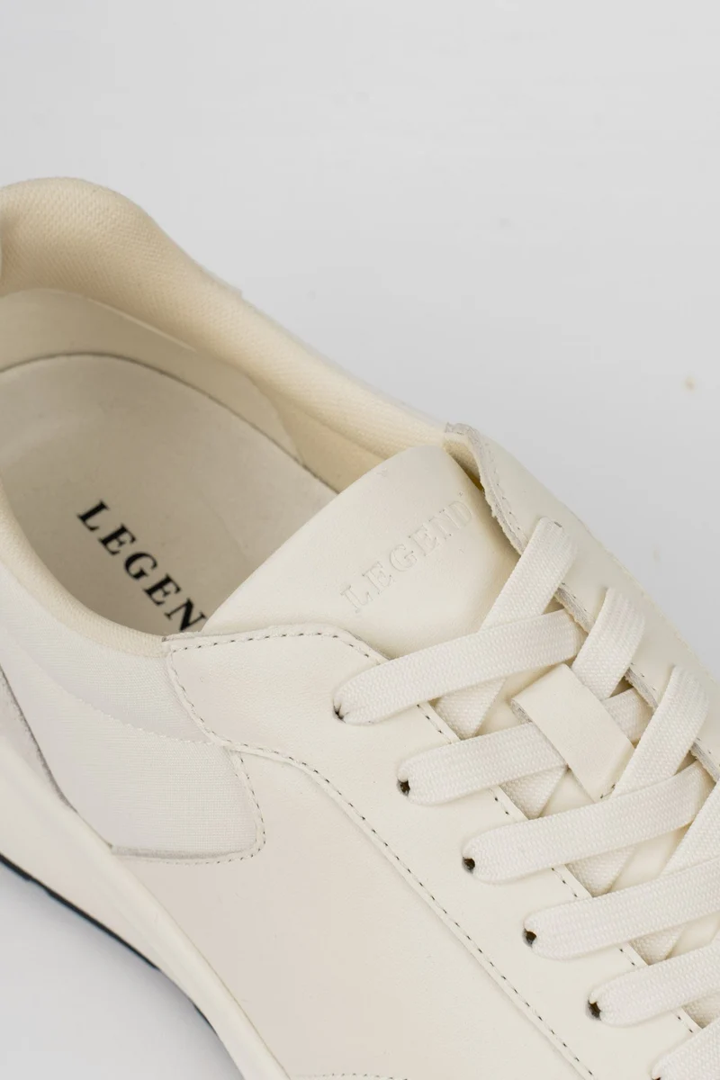 FORMA RUNNER - WHITE