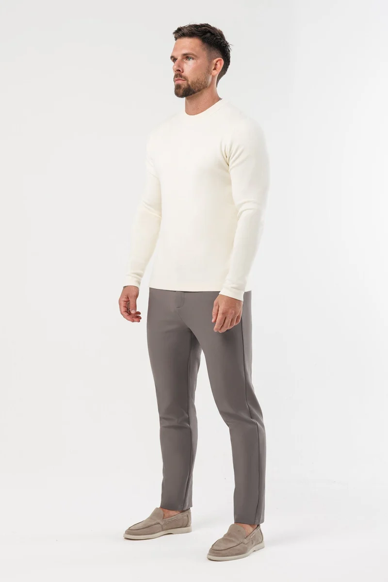 LUXE KNIT SWEATER - LIGHT CREAM