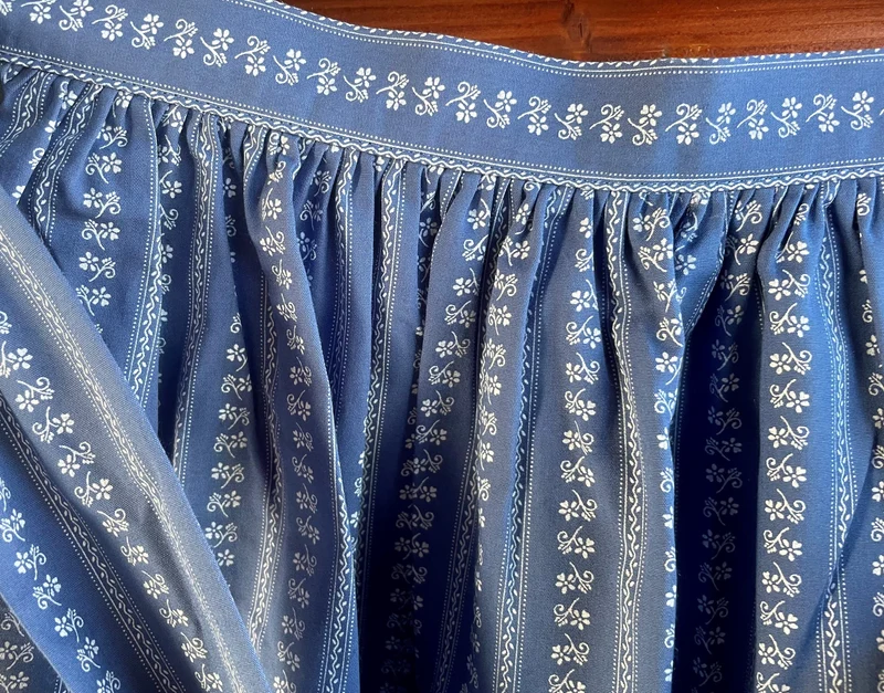 Dirndlschürze, Julia Trentini, Romy 67, 70er, Gr. 3, blau