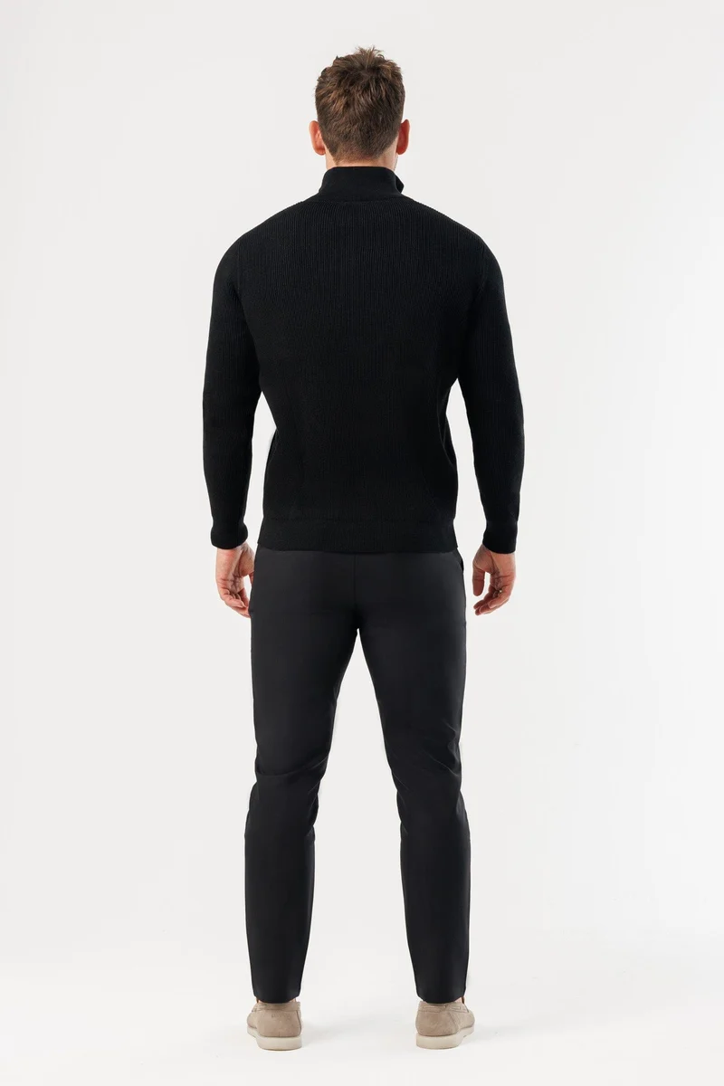 RIDGE KNIT QUARTER ZIP - BLACK