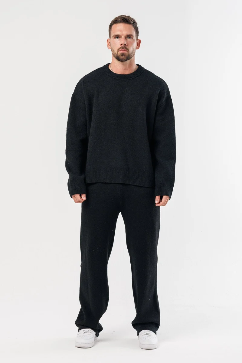 KNIT SWEATER - BLACK
