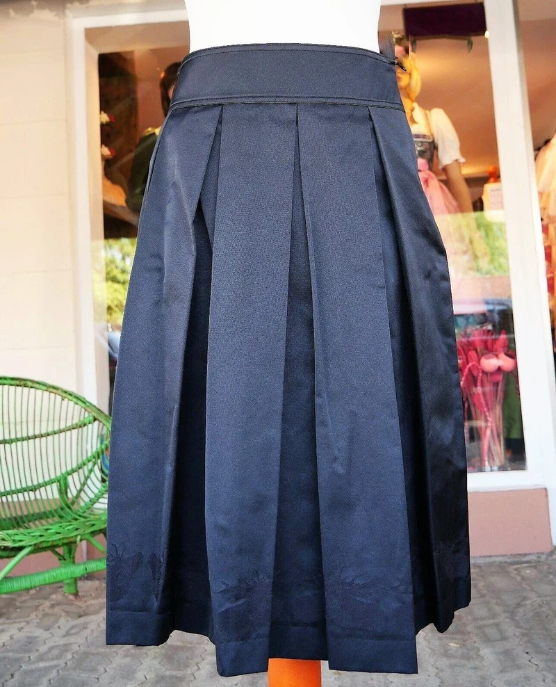 Trachtenrock Wenger, Midi 70 cm, schwarz, Hirsche