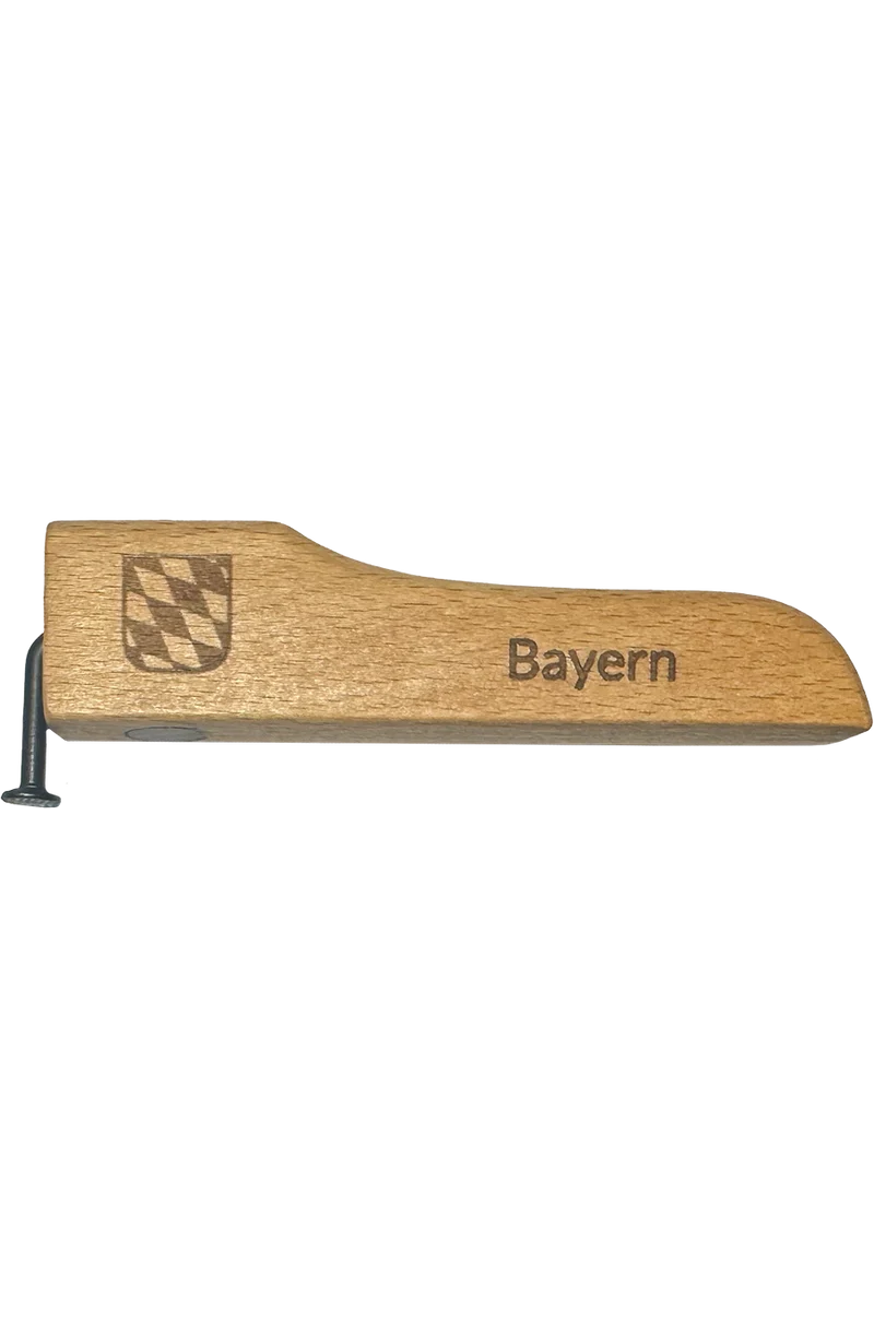Flaschenöffner aus Holz mit Gravur - bayern