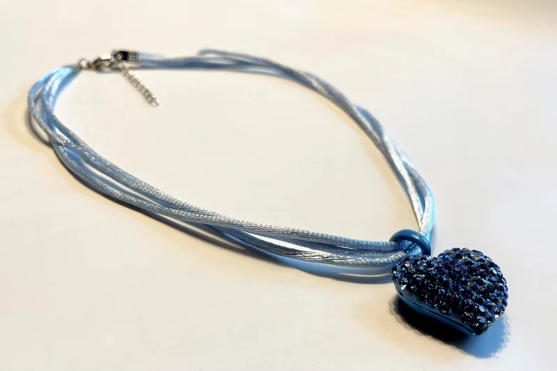 Trachten Kette Herz und Strass, verschiedene Farben