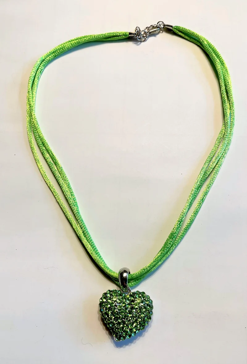 Trachten Kette Herz und Strass, verschiedene Farben