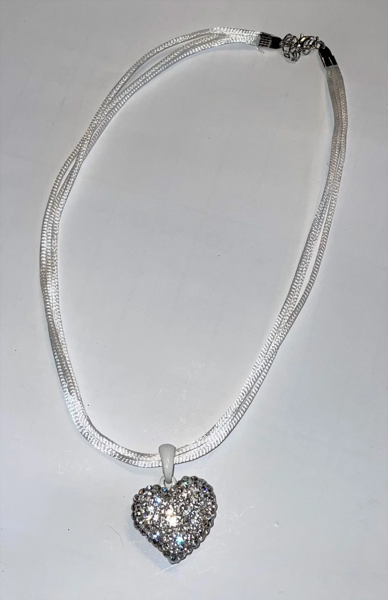 Trachten Kette Herz und Strass, verschiedene Farben