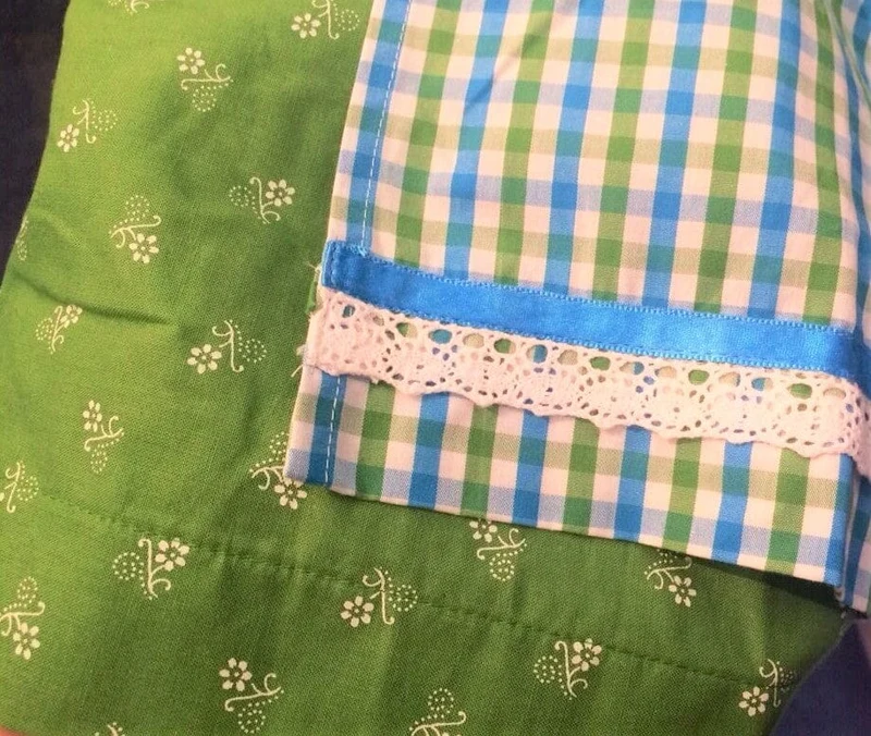 Kinderdirndl Madl, Isar Trachten grün kariert