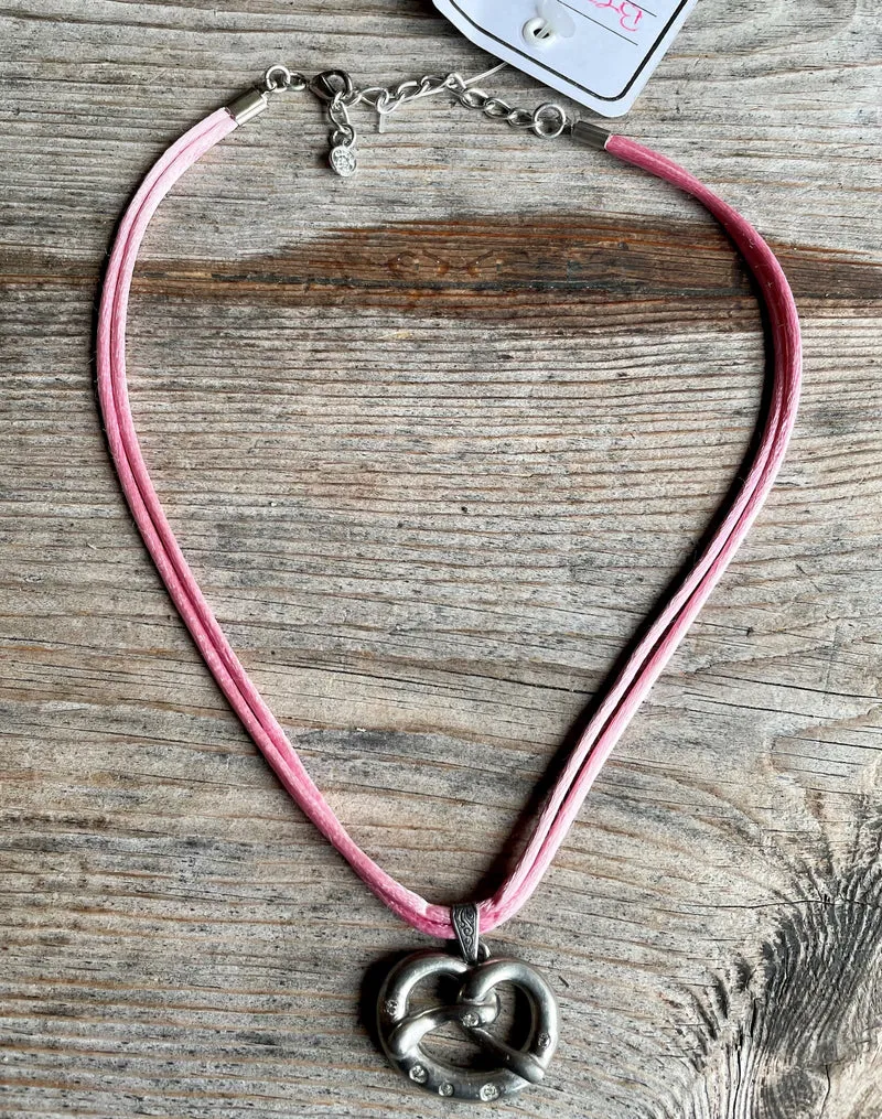 Trachten Kette rosa Satinband mit Swarowski Breze