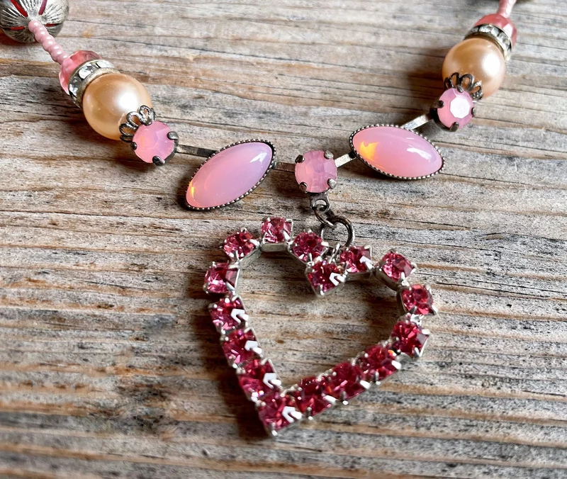 Trachten Kette Collier, rosa, pink, Herz, Perlen