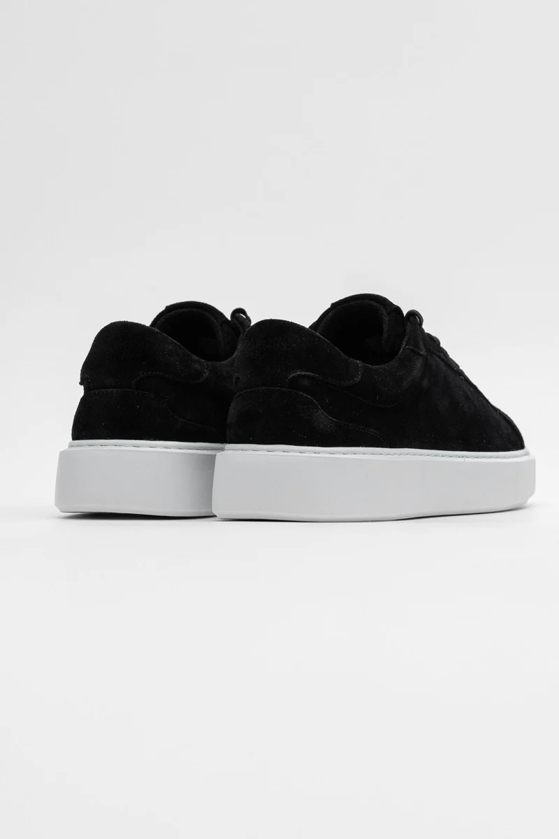 SUEDE TRAINER - BLACK