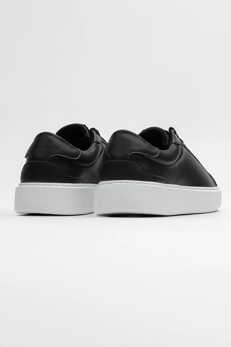 LEATHER TRAINER - BLACK