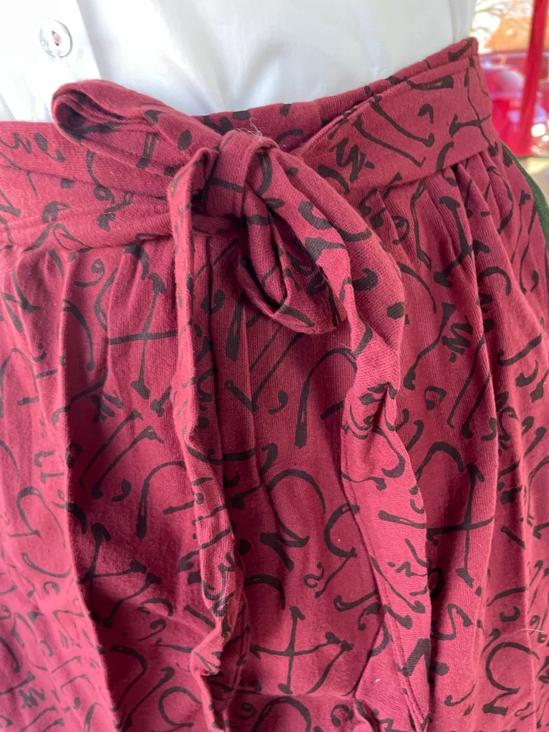 Dirndlschürze, Schürze, bordeaux, burgund, Midi für 55 cm,