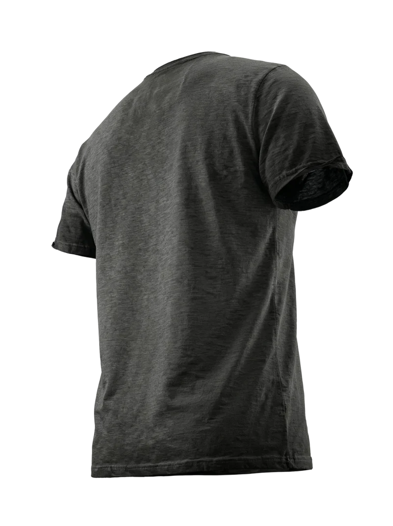 MODELL: BURGHARD