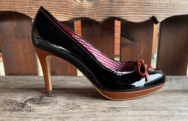 Pumps, Högl Schuhe, Lackleder schwarz, Gr. 40 Trachtenschuhe