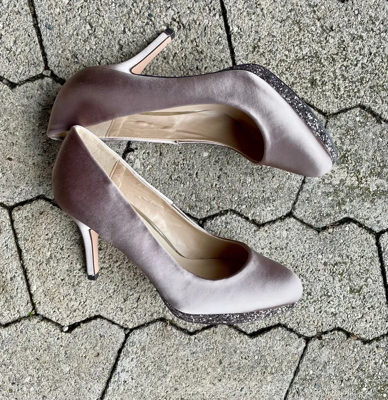 Pumps, The essence Menbur Schuhe, Satin taupe, gold