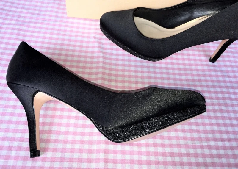 Pumps, The Essence Menbur Schuhe, Satin schwarz
