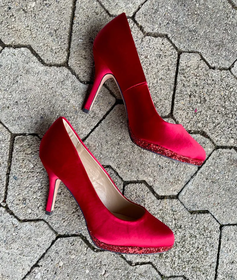 Pumps, The essence Menbur Schuhe, Satin rot