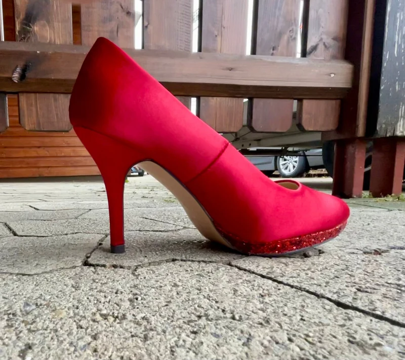 Pumps, The essence Menbur Schuhe, Satin rot