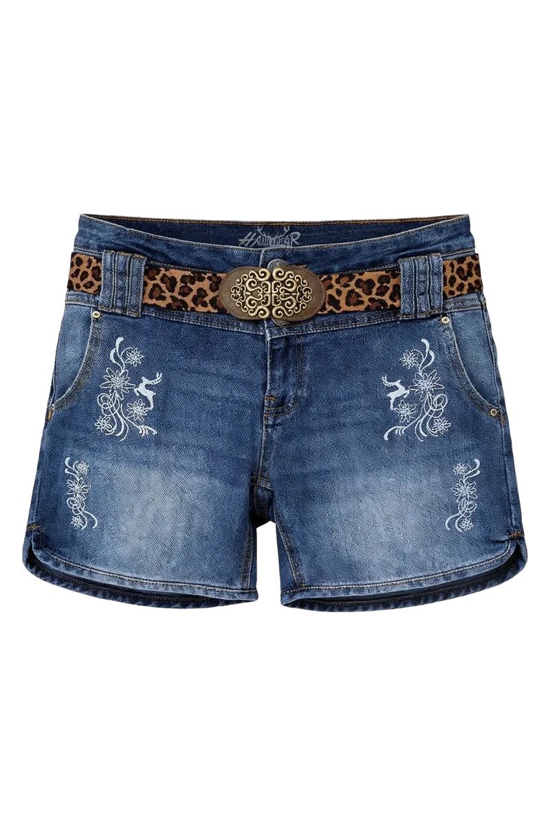 MODELL: DOROTHEA LEOBELT