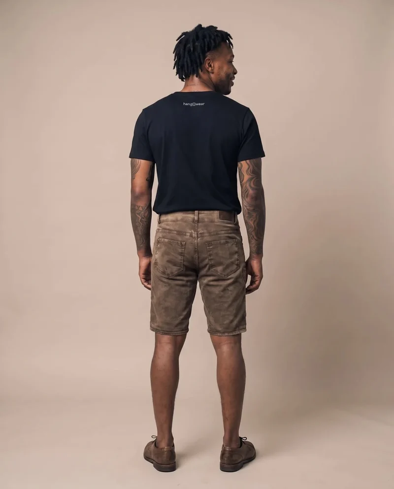 MODELL: HENRI