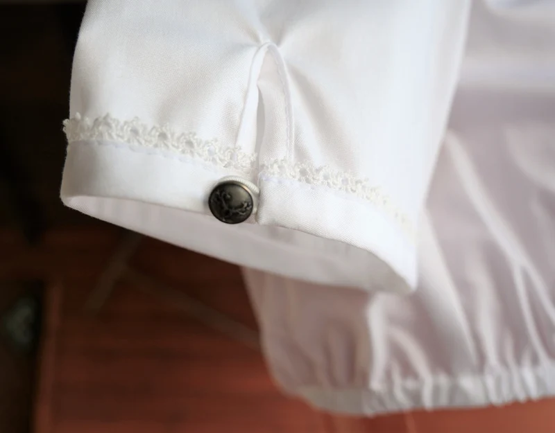 Dirndlbluse CocoVero, Bella, Stehkragen, V-Ausschnitt, weiß