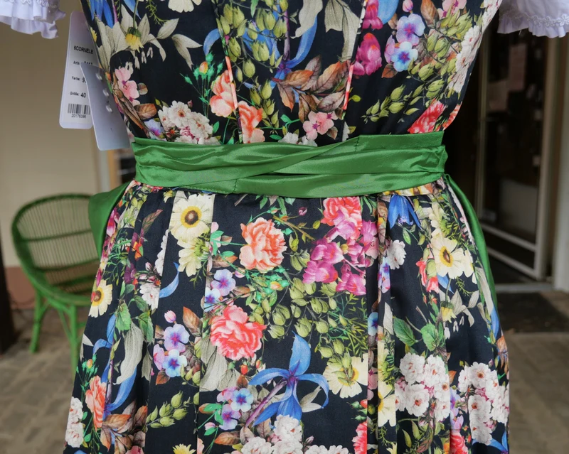 Dirndl Kaiseralm, Sommer, floral, bunt, Midi 65 cm